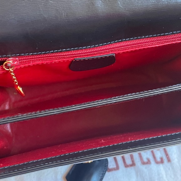 Gucci Top Handle Black Leather Kelly Bag With Lock | Authentic Vintage - Picture 6 of 16